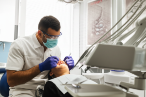 KLINIK PERGIGIAN GAN PORT DICKSON | Gan Dentist PD | 波德申颜氏牙医
