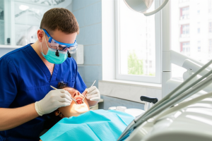 Klinik Pergigian DR. Hellen -Dental Clinic