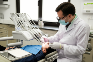Klinik Pergigian DentaCare BM