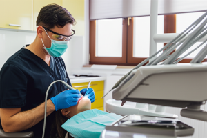 Klinik Pergigian ERR