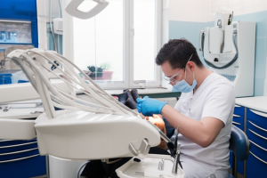 Klinik Pergigian Radzi / Radzi Dental Surgery