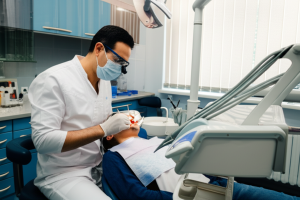 Klinik Pergigian U.N.I dental Kuala Nerus Gong Badak